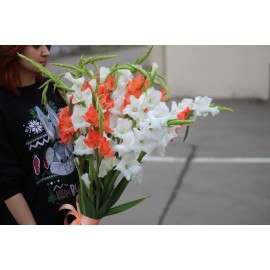 Огненно-белый букет