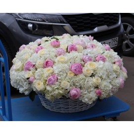 Корзина «нежный гигант»