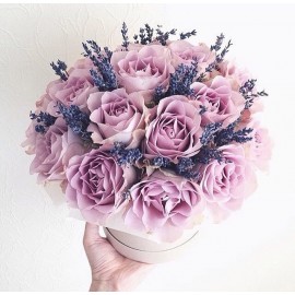 Сиреневая коробка