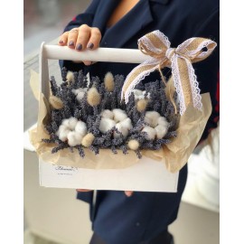 Ящичек с сухоцветами 