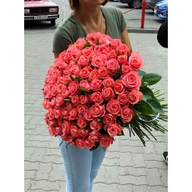 101 персиковая роза высота 60 см.