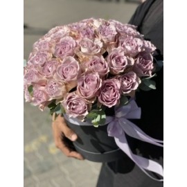 51 Роза Мемори Лейн в коробке 