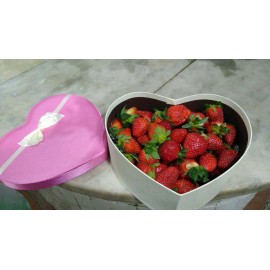 Клубника с любовью