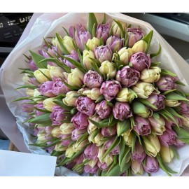 Весенний микс из тюльпанов 